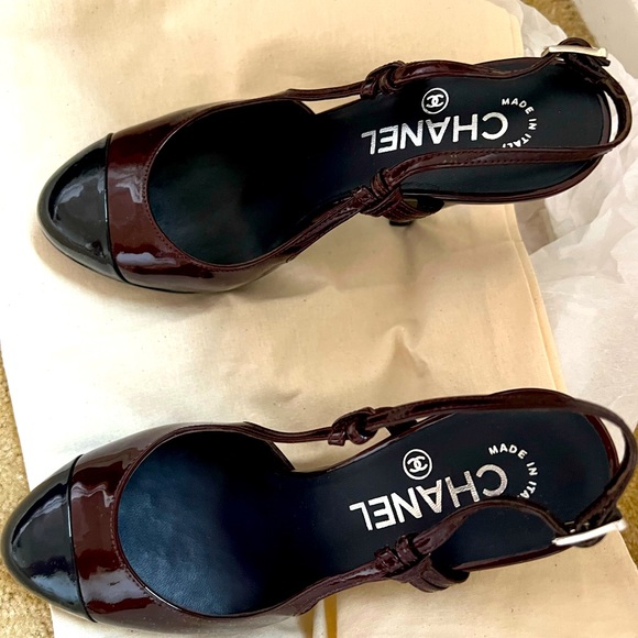 Maroon Chanel Pumps - Picture 2 of 5